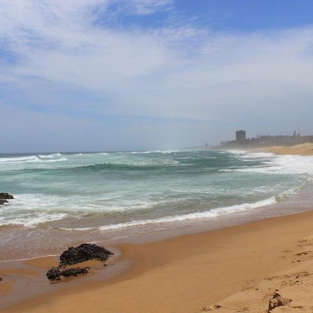 Silver Dolphin Holidays Apartment Amanzimtoti Exterior photo
